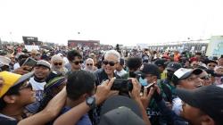 Nonton MotoGP di Tribun Sirkuit Mandalika, Penonton Heboh: Ganjar, Ganjar, Ganjar!<