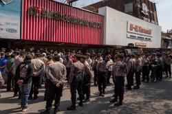 Eksekusi 40 Ruko Bekas Stasiun Jumatan Semarang