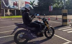 Jangan Sampai Celaka, Hindari Penggunaan Smartphone saat Berkendara