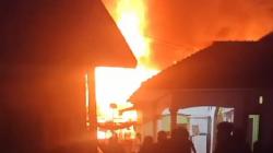 Kobong Ponpes Al Ittihad Cianjur Ludes Terbakar, Api Diduga dari Elpiji Meledak