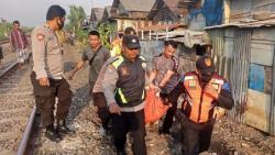 Pria Tewas Tertabrak Kereta di Bekasi usai Buang Sampah