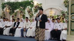 23 Pengantin Ikut Nikah Maulid di Kanzus Sholawat Habib Luthfi, Peserta Tertua Usia 63 Tahun<