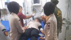 4 Anggota Satpol PP Kota Padang Dilempari Batu Oknum PKL saat Tertibkan Dagangan di Trotoar