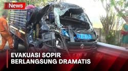Pikap Tabrak Truk Tronton di Tol Cipularang, Sopir Tewas Terjepit<