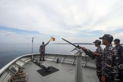 Patroli TNI AL Cegah Ilegal Fishing dan Narkoba Masuk dari Jalur Laut