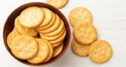 Selain Biskuit dan Apel, Ini Deretan Makanan yang Bisa Redakan Mual Asam Lambung