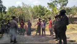 Cegah Bentrok Berdarah, Polisi Razia Celurit Jelang Pilkades Serentak di Bangkalan <