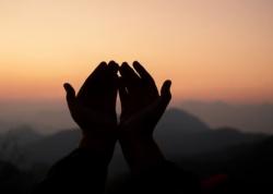 Bacaan Doa Kanzul Arsy, Arab, Latin, dan Artinya