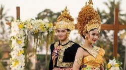 3 Jenis Pakaian Adat Bali, Ciri Khas bagi Pria dan Perempuan