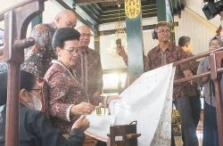 Kampanye Batik, Pemda DIY Gelar Jogja Membatik Dunia di 10 Negara<