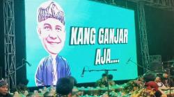 Warga Ciamis Semakin Kenal Visi Misi dan Sosok Ganjar lewat Pagelaran Wayang Golek<