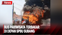 Terekam Video, Bus Pariwisata Terbakar di Depan SPBU Subang Viral di Medsos<