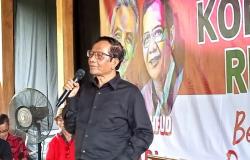 Konsolidasi Relawan di Jogja, Mahfud MD: Mari Selamatkan NKRI dari Ancaman Pembusukan