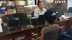 Dituding Pelakor, Remaja 14 Tahun Dikeroyok Mantan Istri Pacar di Palembang<