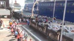 Pelabuhan Benoa Kedatangan Kapal Pesiar Celebrity Solstice Cruise, Kapasitas 4.000 Penumpang<