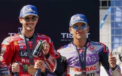 Dulu Jadi Teman Sekamar, Jorge Martin Takjub Bersaing Rebut Titel Lawan Francesco Bagnaia