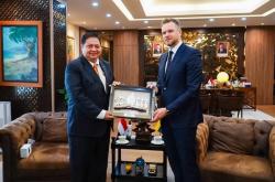 Menko Airlangga Bertemu Menlu Lithuania, Bahas Peluang Kerja Sama Infrastruktur Digital  
