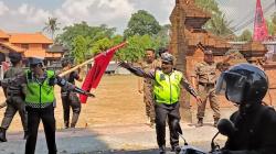 Jelang Kedatangan Presiden Jokowi, Spanduk Ganjar dan PDIP di Bali Dibongkar Satpol PP<