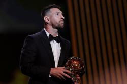 Pemenang Ballon d'Or dari Masa ke Masa, Lionel Messi Semakin Unggul dari CR7