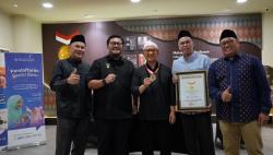 Baca Alquran Serentak di 5 Benua, Yusuf Mansur Bersyukur Daarul Quran Raih Rekor MURI Dunia