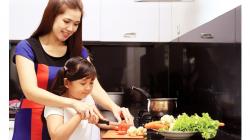 Bukan hanya Kasih Sayang, Begini Cara Membangun Bounding antara Ibu dan Anak