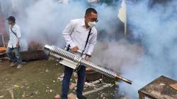 Caleg Partai Perindo Fogging ke Perumahan Warga di Jaksel, Cegah DBD<