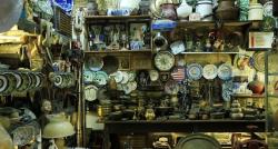 5 Tempat Wisata Dekat Stadion Manahan Solo, Nomor 3 Bisa Berburu Barang Antik 