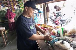 Pedagang Angkringan di Jogja Keluhkan Kenaikan Harga Sembako, Untung Semakin Tipis