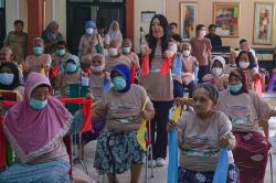 Lansia Cegah Dimensia Melalui Gaya Hidup Sehat dengan Olahraga