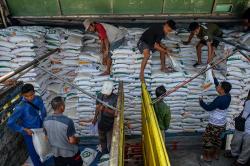 Tekan Kenaikan Harga, Partai Perindo Harap Penyaluran 200.000 Ton Beras Tepat Sasaran   <