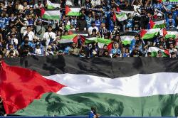 Diperbolehkan FIFA, Bendera Palestina Berkibar saat Kompetisi Liga Indonesia 