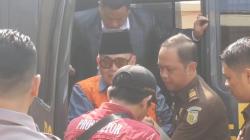 Berbaju Tahanan, Panji Gumilang Jalani Sidang Perdana di PN Indramayu