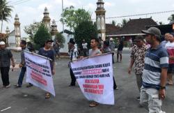 Selingkuh dengan Warga, Dukuh di Gunungkidul Dituntut Mundur