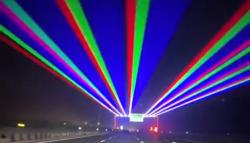 Cegah Sopir Ngantuk di Jalan Tol China Gunakan Sinar Laser, Mirip Lampu Diskotek