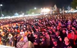 Ribuan Warga Padati Acara Selawat dan Doa Bersama Ganjar di Alun-Alun Ponorogo 