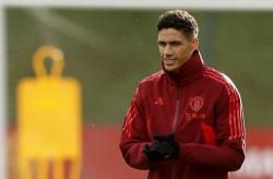 Man United Lirik Pengganti Raphael Varane dari Italia, Ini Sosoknya