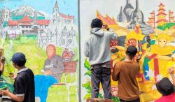 Keren, Tembok di Lahan Kosong Kayutangan Heritage Malang Kini Berubah Jadi Lukisan Mural <