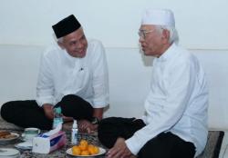 Sowan Gus Mus di Rembang, Ganjar: Cerita Lucu-Lucu Situasi Kekinian<