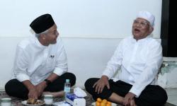 Puisi Gus Mus Singgung Politik Dinasti, Ganjar: Meluruskan Kondisi yang Bengkok<