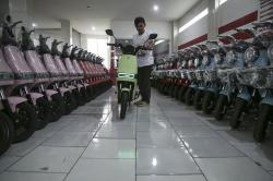 Penggunaan Motor Listrik Masih Rendah, Asosiasi Singgung Jumlah Dealer Masih Minim