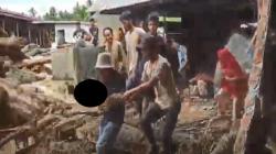 Pilu, Balita Terseret Banjir Bandang di Aceh Tenggara Ditemukan Tewas Tertimbun Kayu Besar