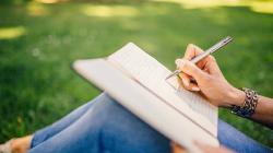 Contoh Essay Tentang Diri Sendiri Singkat, Penuh Inspirasi!