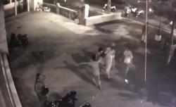 Kecelakaan di Mojokerto, Pensiunan Polisi Luka Parah Ditabrak Motor saat Menuju Masjid