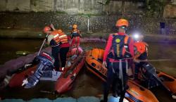 Balita Tenggelam di Kali Ciliwung Senen, Tim SAR Sisir 2 Lokasi