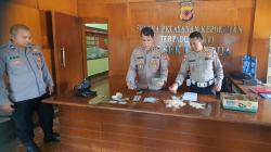 Buka Konter plus Jual Obat Terlarang, 2 Mahasiswa di KBB Ditangkap Polisi<