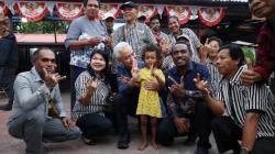 Ganjar Disambut Spesial Warga Sorong Papua Barat Daya<
