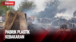  Pabrik Plastik di Kalideres Dilalap si Jago Merah, Warga Curi Besi Sisa Kebakaran