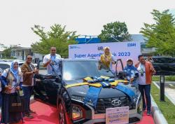 Jadi Penggerak Inklusi Keuangan, BRI Berikan Hadiah Mobil untuk Super AgenBRILink