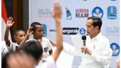 Jokowi Takjub, Bocah SD asal Sorong Bertanya Ingin Bangun Papua Mulai dari Mana?