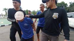 Nekat Tanam Ganja di Pekarangan Rumah, Pria asal Sukabumi Ditangkap Polisi<